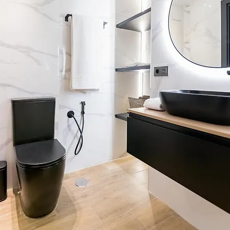 Bhost - La Sacristia Apartment *