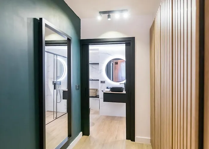 Bhost - La Sacristia